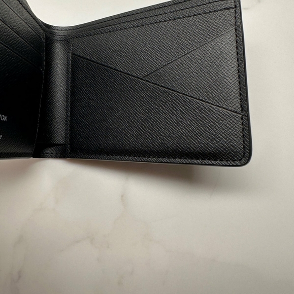 Brand New Louis Vuitton Wallet-‘ Fixed price’ - Picture 7 of 11